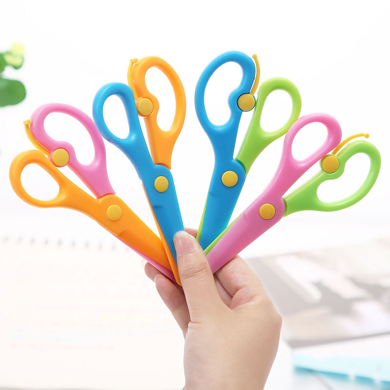 กรรไกรพลาสติกสำหรับเด็ก 10/20  - Art Craft For Preschool บทวิจารณ์และราคา